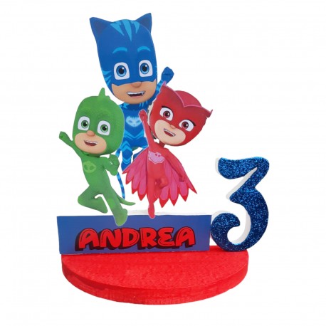 Sagoma in Polistirolo PJ Masks Gufetta, Geco e Gattoboy con Nome e Numero Personalizzati - Decorazione per Compleanno